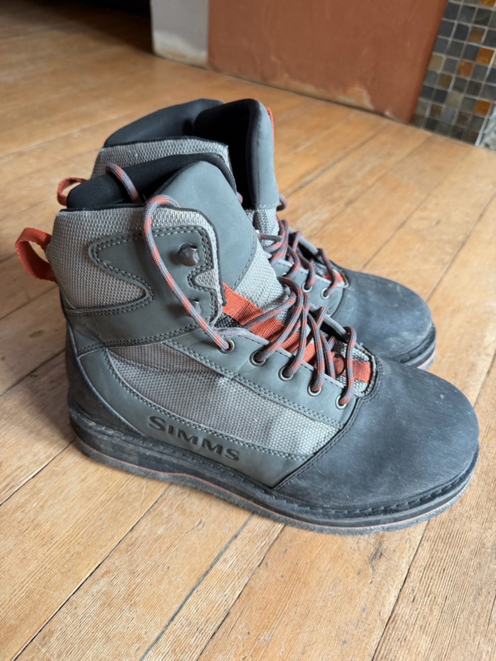 Simms Men's Gray and Orange Wading Boots